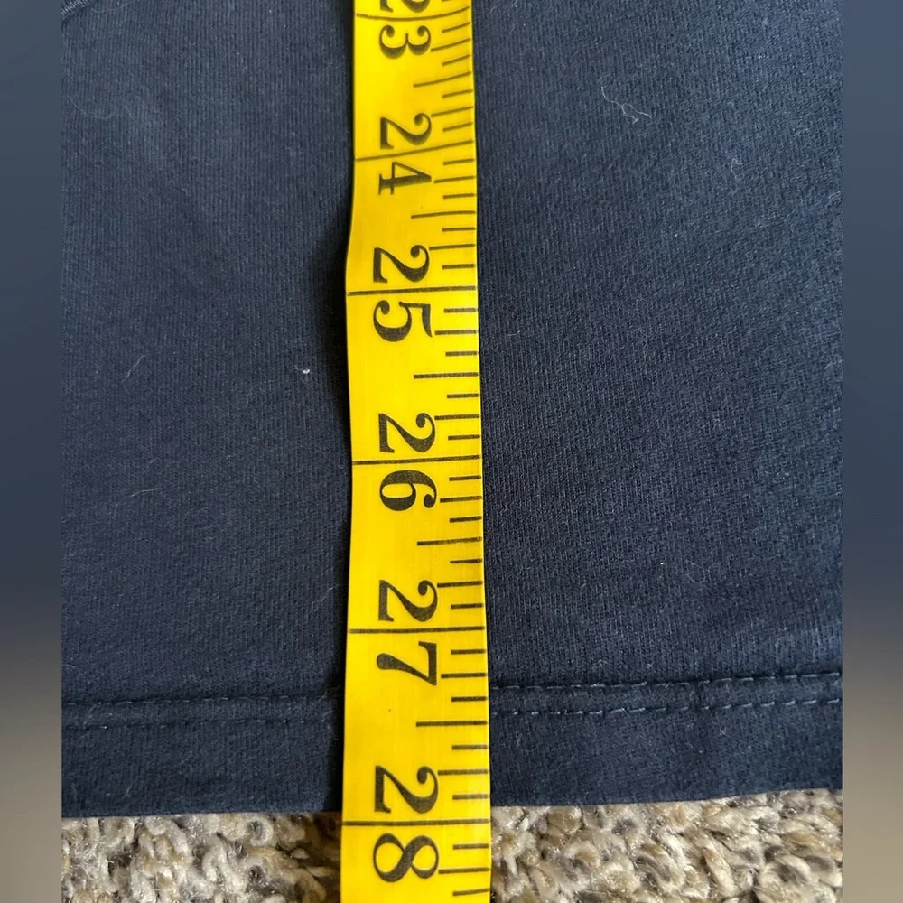 Tommy Hilfiger Men’s Long Sleeve T-Shirt Size Medium - Picture 7 of 7